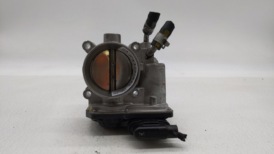 2011-2018 Hyundai Elantra Throttle Body P/N:35100-2E000 Fits 2011 2012 2013 2014 2015 2016 2017 2018 2019 OEM Used Auto Parts - Oemusedautoparts1.com