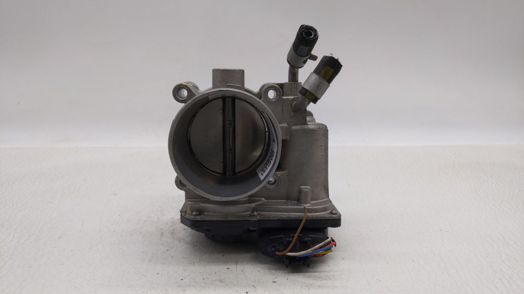 2018-2019 Hyundai Kona Throttle Body P/N:35100-2E400 Fits 2012 2013 2014 2015 2016 2018 2019 OEM Used Auto Parts - Oemusedautoparts1.com