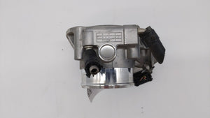 2011-2015 Hyundai Sonata Throttle Body P/N:35100-2G800 Fits 2011 2012 2013 2014 2015 2016 OEM Used Auto Parts - Oemusedautoparts1.com