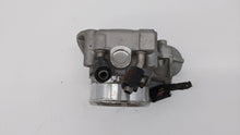 2011-2014 Hyundai Sonata Throttle Body P/N:35100-2G710 Fits 2011 2012 2013 2014 2015 2016 OEM Used Auto Parts