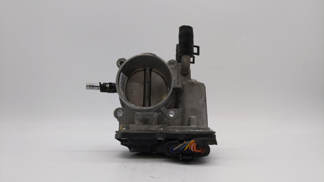 2012-2019 Kia Soul Throttle Body P/N:5302-1S02 35100-2B300 Fits 2012 2013 2014 2015 2016 2017 2018 2019 OEM Used Auto Parts - Oemusedautoparts1.com