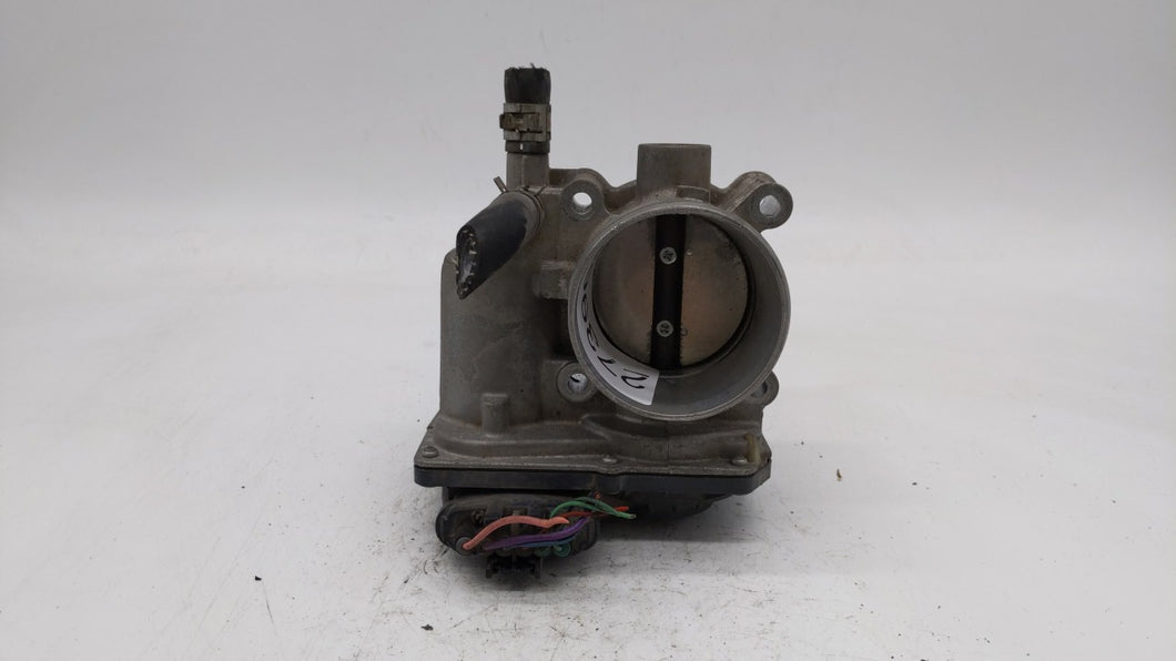 2011-2018 Toyota Corolla Throttle Body P/N:22030-0T080 Fits 2011 2012 2013 2014 2015 2016 2017 2018 OEM Used Auto Parts - Oemusedautoparts1.com