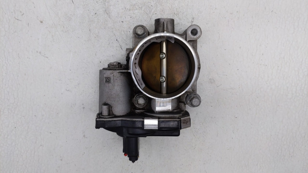 2013-2014 Chevrolet Malibu Throttle Body P/N:12632101CA Fits 2012 2013 2014 2015 OEM Used Auto Parts - Oemusedautoparts1.com