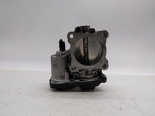 2014-2019 Ford Fusion Throttle Body P/N:DS7G-9F991-BB DS7G-9E991-BB Fits 2014 2015 2016 2017 2018 2019 OEM Used Auto Parts - Oemusedautoparts1.com