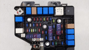 2010-2012 Hyundai Santa Fe Fusebox Fuse Box Panel Relay Module P/N:91115-2B050 91950-2B710 Fits 2010 2011 2012 OEM Used Auto Parts - Oemusedautoparts1.com