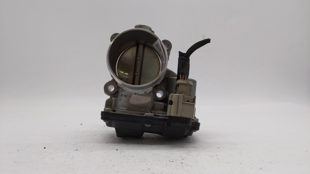 2014-2019 Ford Fusion Throttle Body P/N:DS7G-9F991-BB DS7G-9E991-BB Fits 2014 2015 2016 2017 2018 2019 OEM Used Auto Parts - Oemusedautoparts1.com