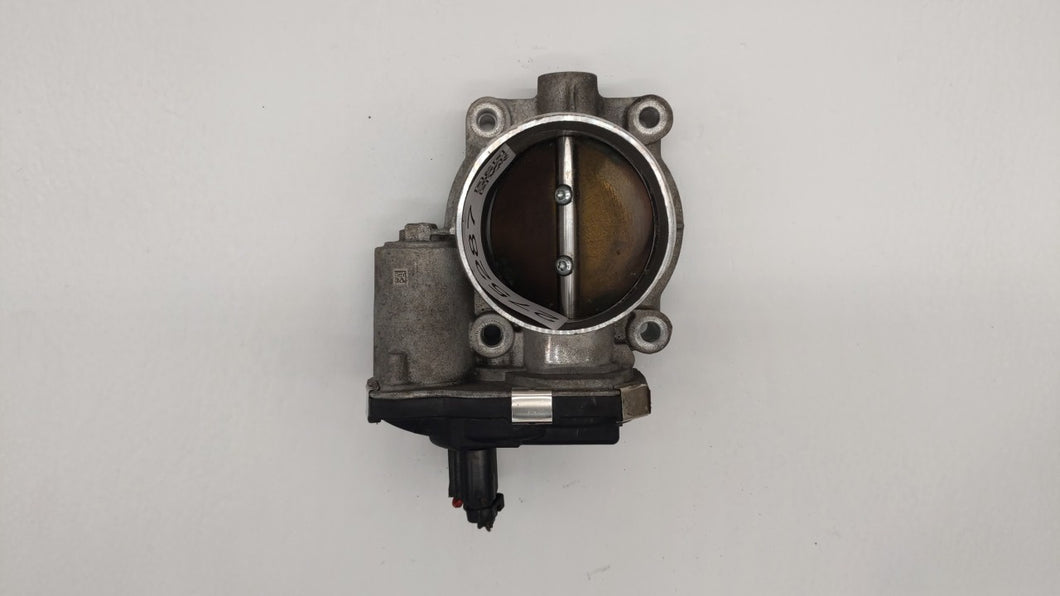 2016-2019 Chevrolet Silverado 1500 Throttle Body P/N:12669536AA 12676296AA Fits 2016 2017 2018 2019 OEM Used Auto Parts - Oemusedautoparts1.com