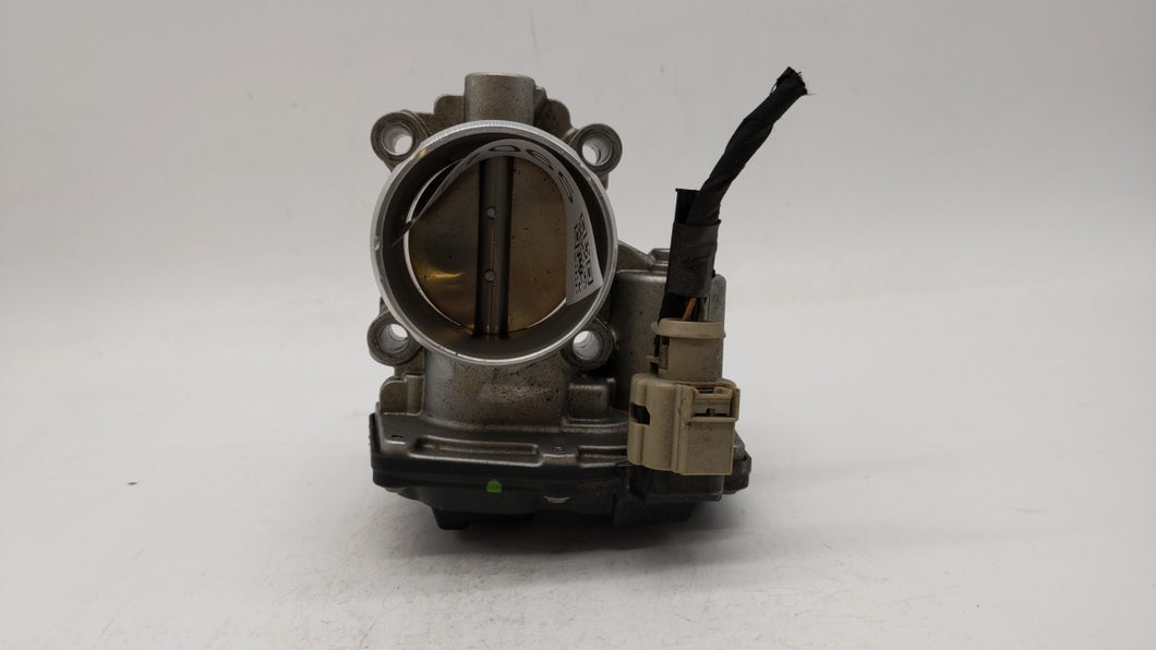 2014-2019 Ford Fusion Throttle Body P/N:DS7G-9F991-BB DS7G-9E991-BB Fits 2014 2015 2016 2017 2018 2019 OEM Used Auto Parts - Oemusedautoparts1.com