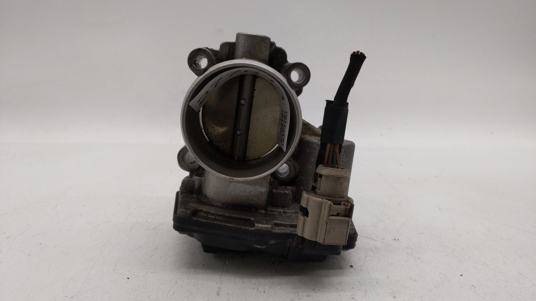 2014-2019 Ford Fusion Throttle Body P/N:DS7G-9F991-BB DS7G-9E991-BB Fits 2014 2015 2016 2017 2018 2019 OEM Used Auto Parts - Oemusedautoparts1.com