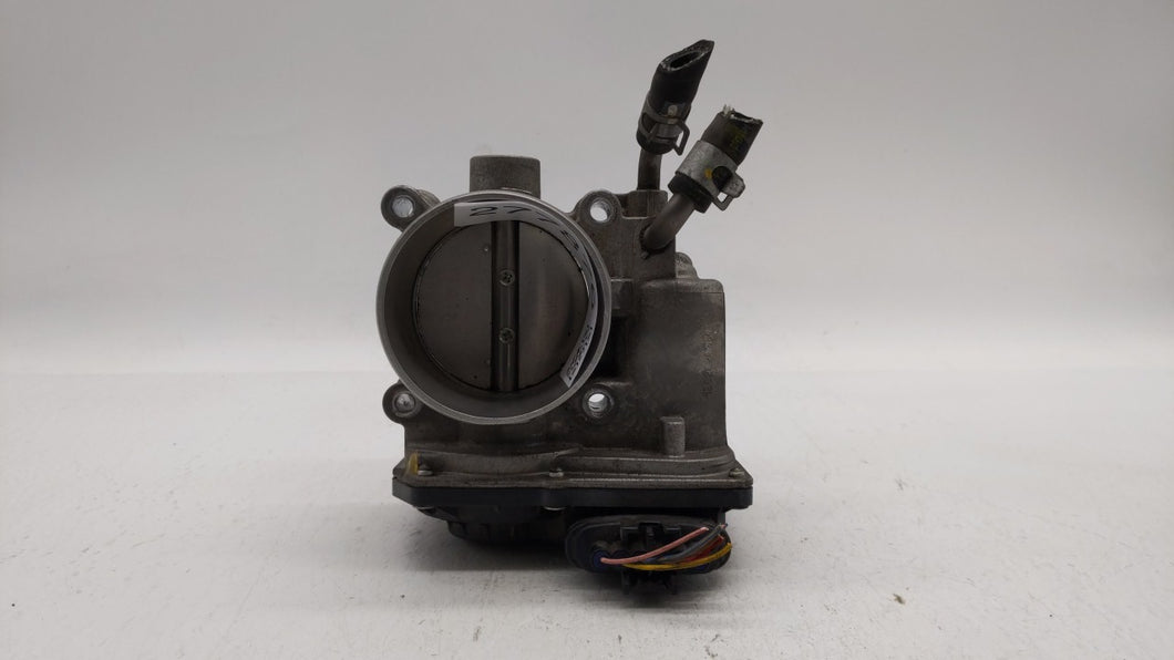 2011-2018 Hyundai Elantra Throttle Body P/N:35100-2E000 Fits 2011 2012 2013 2014 2015 2016 2017 2018 2019 OEM Used Auto Parts - Oemusedautoparts1.com