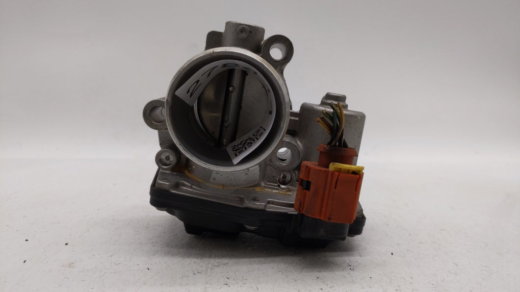 2015-2018 Ford Focus Throttle Body P/N:CM5G-9F991-FC CM5G-9F991-GA Fits 2014 2015 2016 2017 2018 OEM Used Auto Parts - Oemusedautoparts1.com