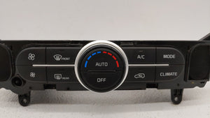 2017-2019 Kia Soul Climate Control Module Temperature AC/Heater Replacement P/N:97250-B2DQ1CA 97250-B2GQ1CA Fits 2017 2018 2019 OEM Used Auto Parts - Oemusedautoparts1.com