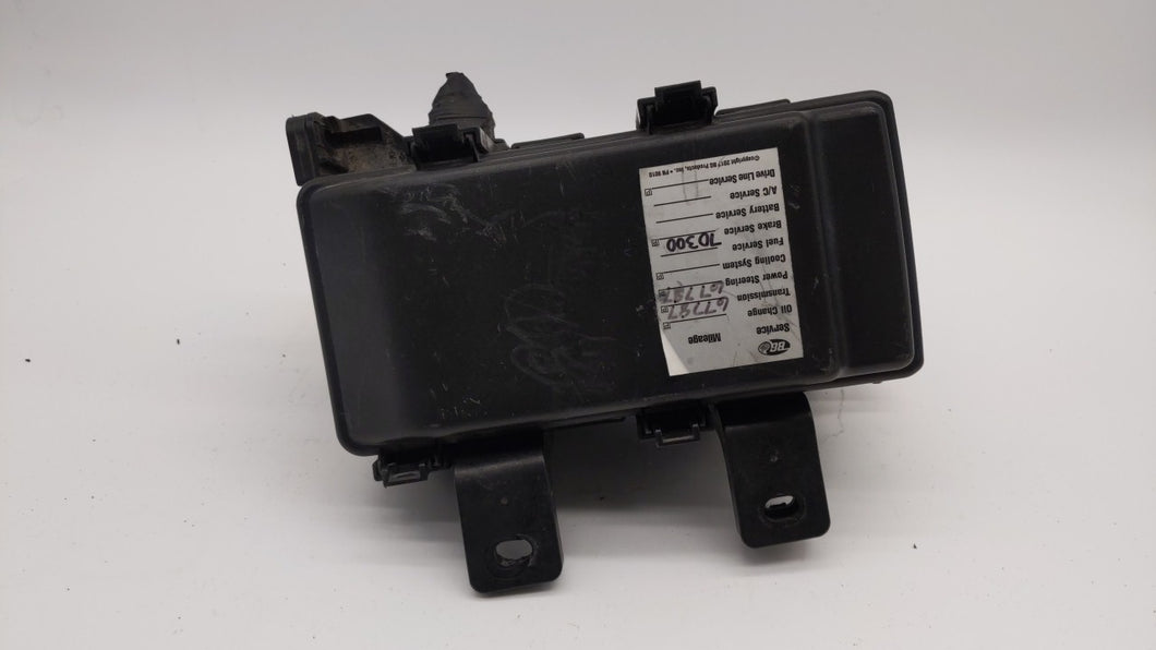 2008-2010 Hyundai Sonata Fusebox Fuse Box Panel Relay Module P/N:91950-3K540 91950-3K750 Fits 2008 2009 2010 OEM Used Auto Parts - Oemusedautoparts1.com