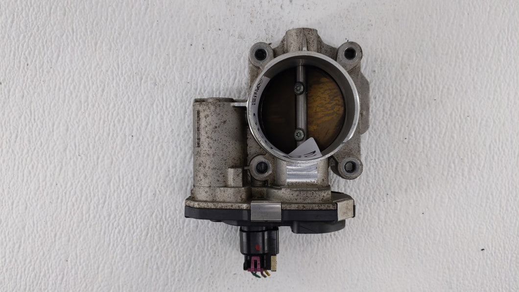 2008-2012 Chevrolet Malibu Throttle Body P/N:668AA 186AA Fits 2007 2008 2009 2010 2011 2012 OEM Used Auto Parts - Oemusedautoparts1.com