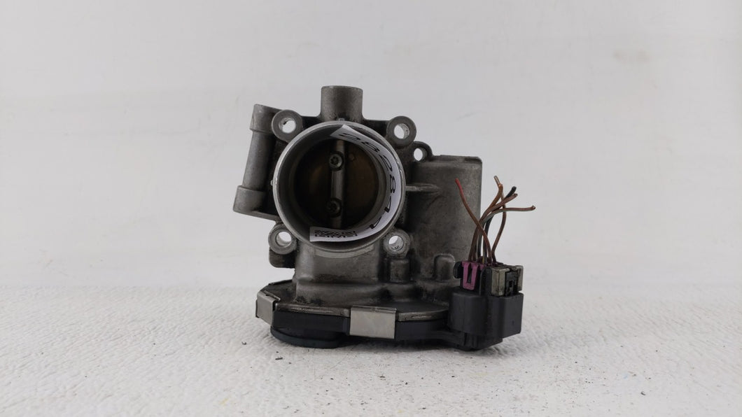 2011-2016 Chevrolet Cruze Throttle Body P/N:55565489 12644239AA Fits 2011 2012 2013 2014 2015 2016 2017 2018 2019 OEM Used Auto Parts - Oemusedautoparts1.com