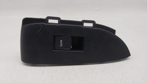 2015 Toyota Prius Passeneger Right Rear Power Window Switch 74271-47060 - Oemusedautoparts1.com