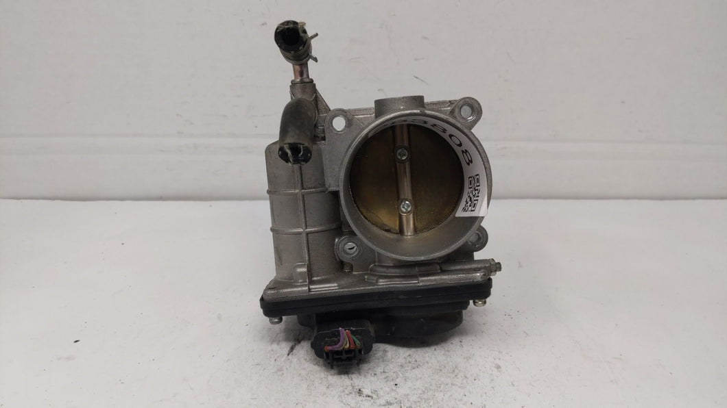 2014-2017 Infiniti Qx50 Throttle Body P/N:RME60-12 526-02 Fits OEM Used Auto Parts - Oemusedautoparts1.com