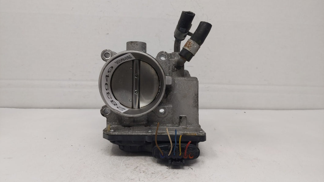 2011-2018 Hyundai Elantra Throttle Body P/N:35100-2E000 Fits 2011 2012 2013 2014 2015 2016 2017 2018 2019 OEM Used Auto Parts - Oemusedautoparts1.com