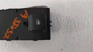 2014 Chevrolet Cruze Passeneger Right Power Window Switch 13305370 - Oemusedautoparts1.com