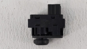 2007-2012 Nissan Sentra Passeneger Right Power Window Switch 25401 8j100 - Oemusedautoparts1.com