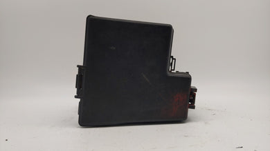 2002 Lincoln Continental Fusebox Fuse Box Panel Relay Module P/N:2W4T-14290-FC Fits OEM Used Auto Parts