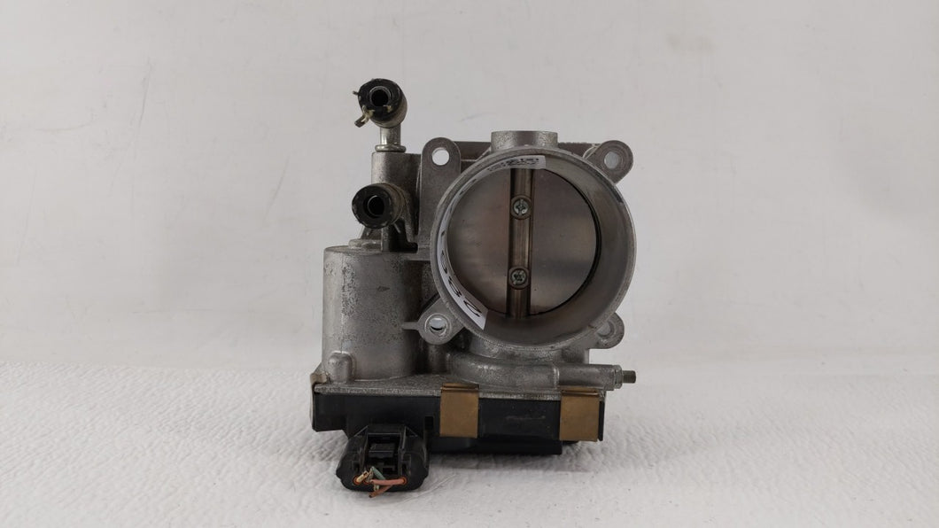 2017-2018 Infiniti Q60 Throttle Body P/N:RME60-52 Fits 2016 2017 2018 OEM Used Auto Parts - Oemusedautoparts1.com