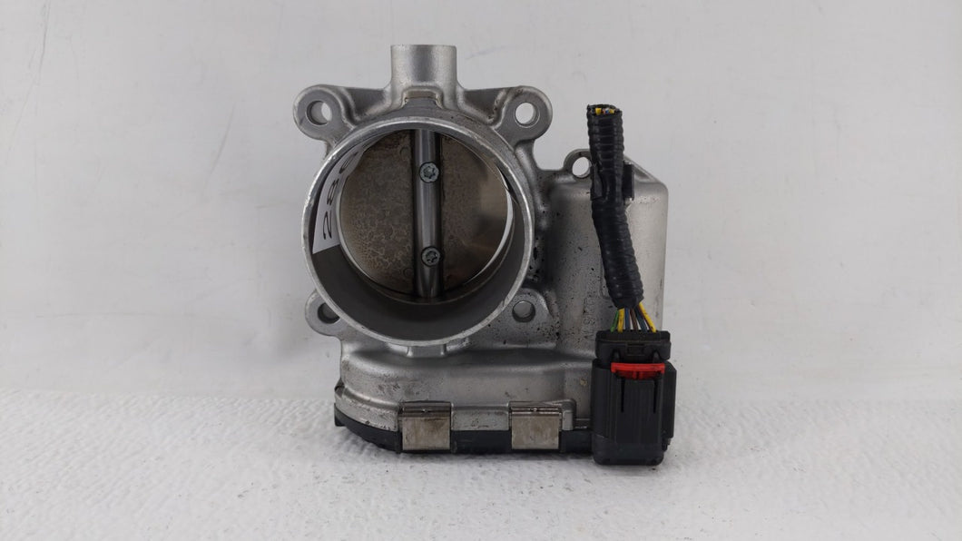 2016-2019 Ford Explorer Throttle Body P/N:DS7E-9F991-BB Fits 2014 2015 2016 2017 2018 2019 OEM Used Auto Parts - Oemusedautoparts1.com