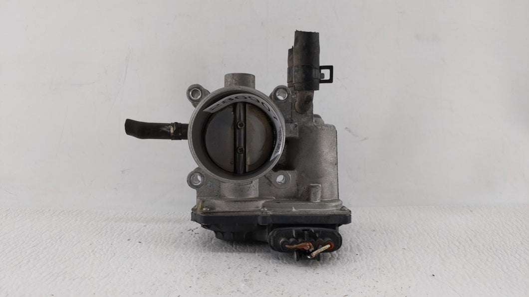 2012-2019 Kia Soul Throttle Body P/N:35100-2B310 5302-1S02 Fits 2012 2013 2014 2015 2016 2017 2018 2019 OEM Used Auto Parts - Oemusedautoparts1.com