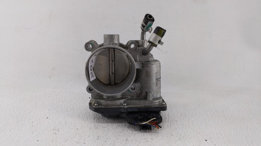 2011-2018 Hyundai Elantra Throttle Body P/N:35100-2E710 35100-2E000 Fits 2011 2012 2013 2014 2015 2016 2017 2018 2019 OEM Used Auto Parts