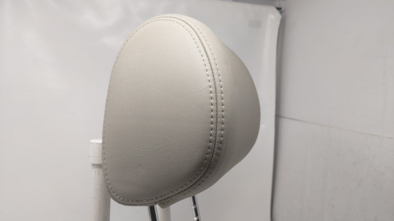 2004 Kia Amanti Headrest Head Rest Front Driver Passenger Seat Fits OEM Used Auto Parts - Oemusedautoparts1.com