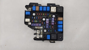 2010-2012 Hyundai Santa Fe Fusebox Fuse Box Panel Relay Module P/N:91115-2B050 91950-2B710 Fits 2010 2011 2012 OEM Used Auto Parts - Oemusedautoparts1.com