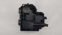 2010-2012 Hyundai Santa Fe Fusebox Fuse Box Panel Relay Module P/N:91115-2B050 91950-2B710 Fits 2010 2011 2012 OEM Used Auto Parts - Oemusedautoparts1.com