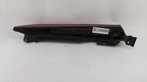 2003-2006 Volvo Xc90 Tail Light Assembly Driver Left OEM P/N:9483771 30678220 Fits 2003 2004 2005 2006 OEM Used Auto Parts - Oemusedautoparts1.com