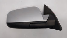 2010-2011 Chevrolet Equinox Side Mirror Replacement Passenger Right View Door Mirror P/N:20858718 20858724 Fits 2010 2011 OEM Used Auto Parts - Oemusedautoparts1.com