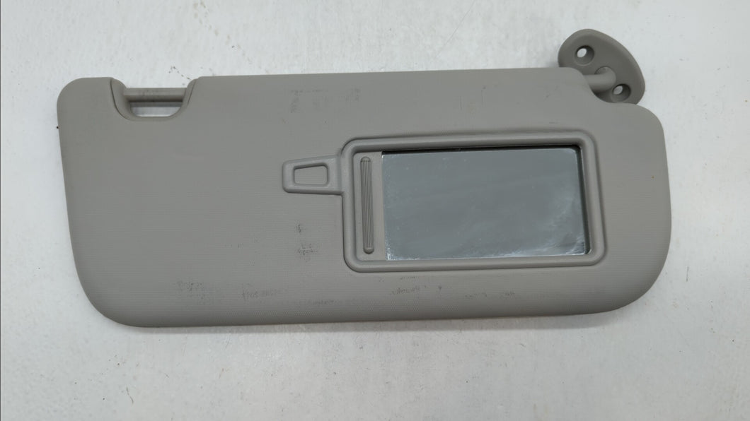 2014-2019 Kia Soul Sun Visor Shade Replacement Passenger Right Mirror Fits 2014 2015 2016 2017 2018 2019 OEM Used Auto Parts - Oemusedautoparts1.com