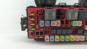 2007-2008 Ford Expedition Fusebox Fuse Box Panel Relay Module P/N:7L1T-15604-BK 7L1T15604BK Fits 2007 2008 OEM Used Auto Parts - Oemusedautoparts1.com