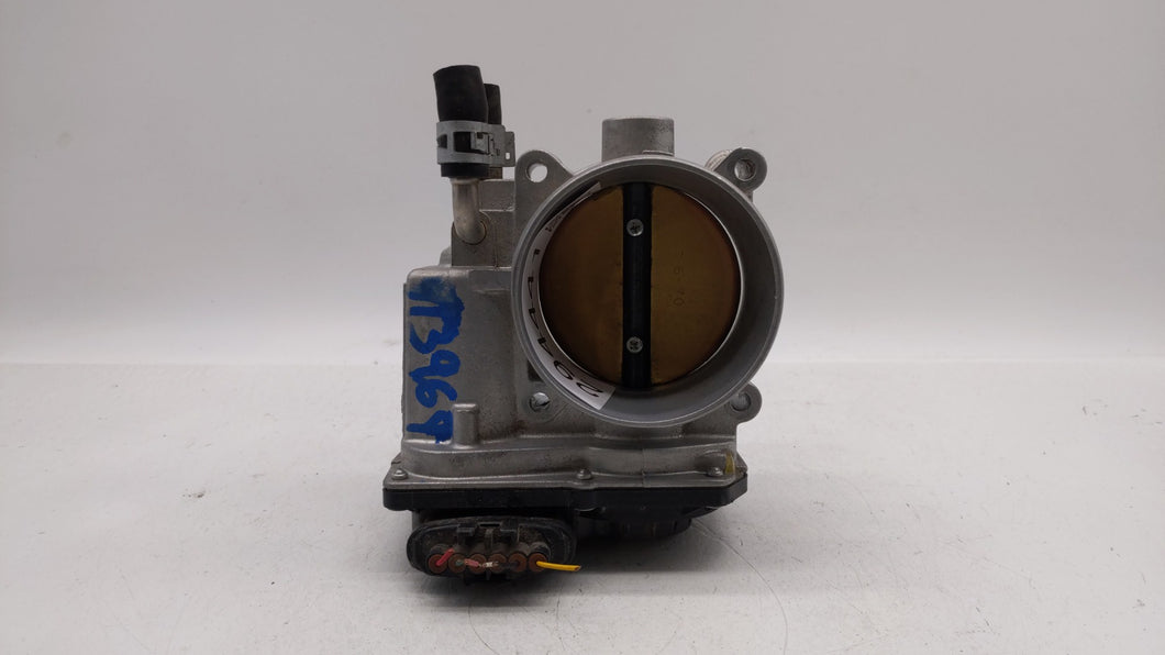 2007-2018 Lexus Es350 Throttle Body P/N:22030-0P050 22030-31030 Fits OEM Used Auto Parts - Oemusedautoparts1.com