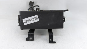 2006-2009 Ford Fusion Fusebox Fuse Box Panel Relay Module P/N:6E5T-14290-AF 6E5T-14A003-AB Fits 2006 2007 2008 2009 OEM Used Auto Parts - Oemusedautoparts1.com