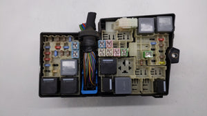 2012-2014 Ford Focus Fusebox Fuse Box Panel Relay Module P/N:AV6T-14A142-AB AV6T-14A142-AA Fits 2012 2013 2014 OEM Used Auto Parts - Oemusedautoparts1.com