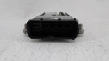 2013-2014 Hyundai Genesis Chassis Control Module Ccm Bcm Body Control - Oemusedautoparts1.com