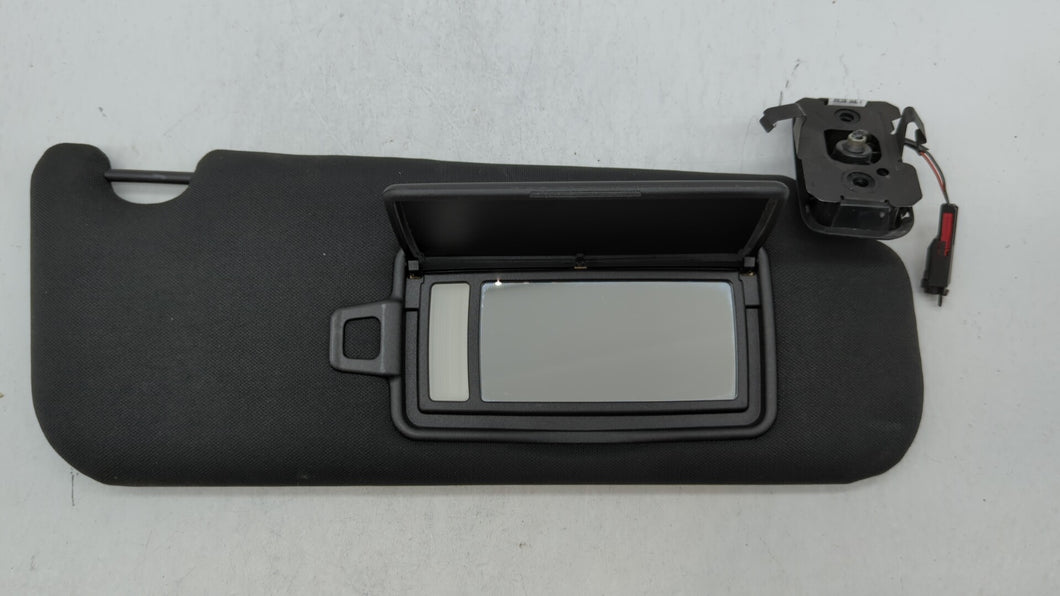 2017-2019 Jaguar Xe Sun Visor Shade Replacement Passenger Right Mirror Fits 2017 2018 2019 OEM Used Auto Parts - Oemusedautoparts1.com