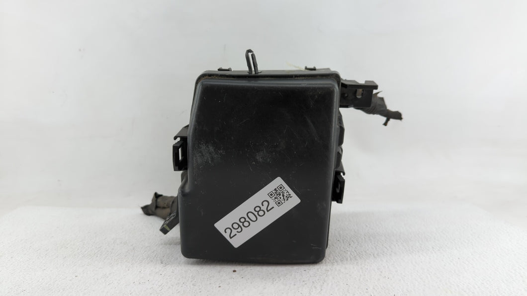 2011-2014 Hyundai Sonata Fusebox Fuse Box Panel Relay Module P/N:VS912003Q071MG VSQFHE2370F0175 Fits 2011 2012 2013 2014 OEM Used Auto Parts - Oemusedautoparts1.com