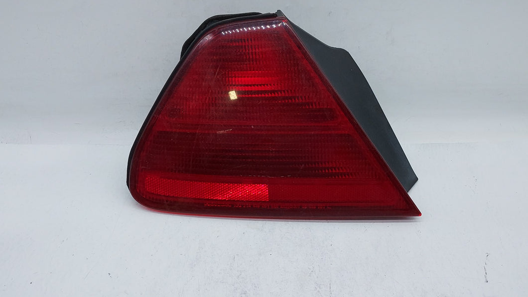 1998-2002 Honda Accord Tail Light Assembly Passenger Right OEM Fits 1998 1999 2000 2001 2002 OEM Used Auto Parts - Oemusedautoparts1.com