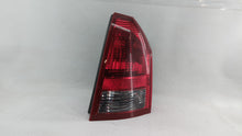 2005-2007 Chrysler 300 Tail Light Assembly Passenger Right OEM P/N:58622-E Fits 2005 2006 2007 OEM Used Auto Parts - Oemusedautoparts1.com