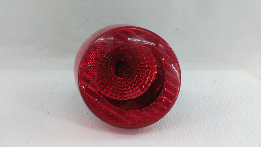 2005-2010 Chevrolet Cobalt Tail Light Assembly Driver Left OEM P/N:15797855 16532531 Fits 2005 2006 2007 2008 2009 2010 OEM Used Auto Parts - Oemusedautoparts1.com