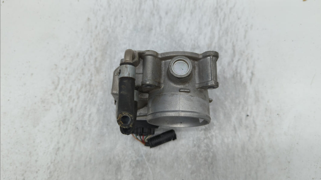 2013-2018 Nissan Altima Throttle Body P/N:3TA60-01 C 3TA60-01 B Fits 2013 2014 2015 2016 2017 2018 2019 OEM Used Auto Parts - Oemusedautoparts1.com