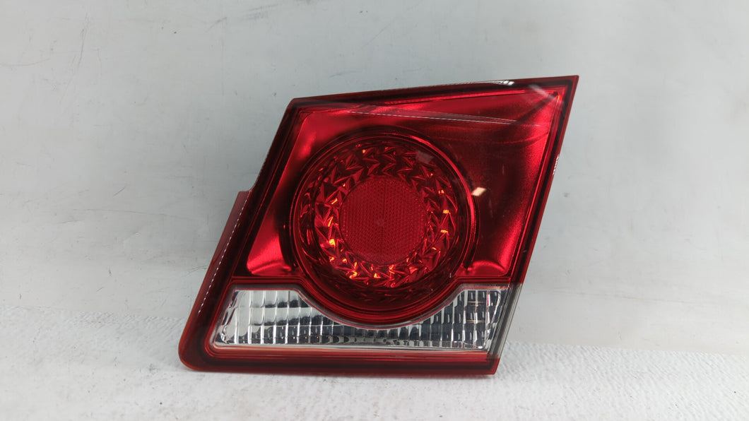 2011-2016 Chevrolet Cruze Tail Light Assembly Passenger Right OEM Fits 2011 2012 2013 2014 2015 2016 OEM Used Auto Parts - Oemusedautoparts1.com