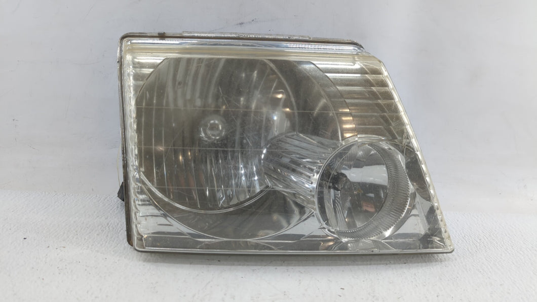 2002-2005 Ford Explorer Passenger Right Oem Head Light Headlight Lamp - Oemusedautoparts1.com