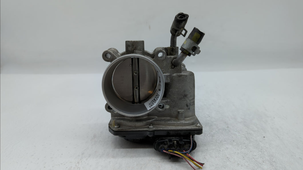 2014-2018 Kia Forte Throttle Body P/N:35100-2E710 35100-2E000 Fits 2011 2012 2013 2014 2015 2016 2017 2018 2019 OEM Used Auto Parts - Oemusedautoparts1.com