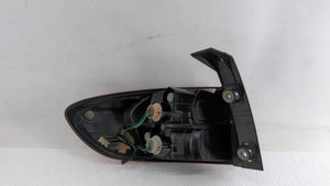 2006 Subaru B9 Tribeca Tail Light Assembly Passenger Right OEM P/N:2XL 946 095 Fits OEM Used Auto Parts - Oemusedautoparts1.com